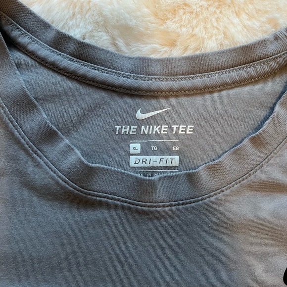 Nike Dri-fit Tee - Picture 2 of 2